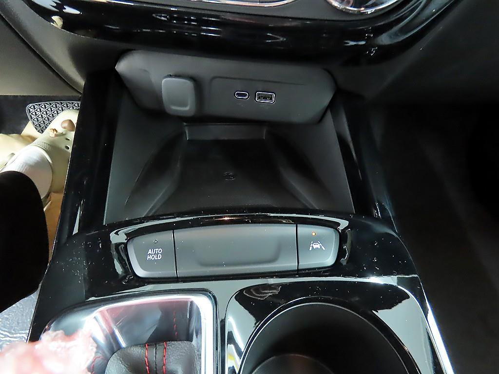 Chevrolet Trax 2026 Negro - Importación desde Corea - HF Imports Iquique - Foto 15