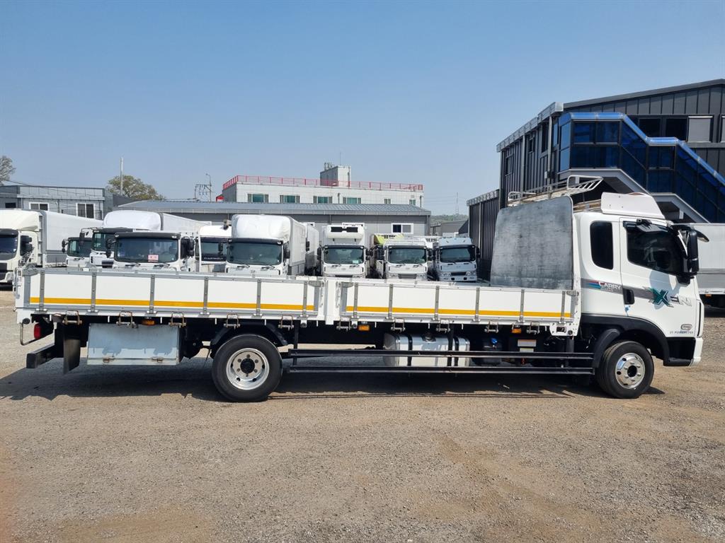 medium and large cargo Cargo - Vista 7