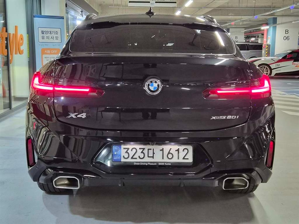 BMW X4 - Vista 5