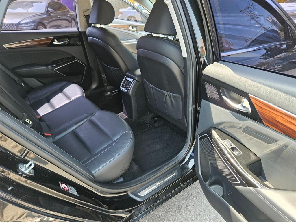 KIA K7 2016 Negro - Importación desde Corea - HF Imports Iquique - Foto 18
