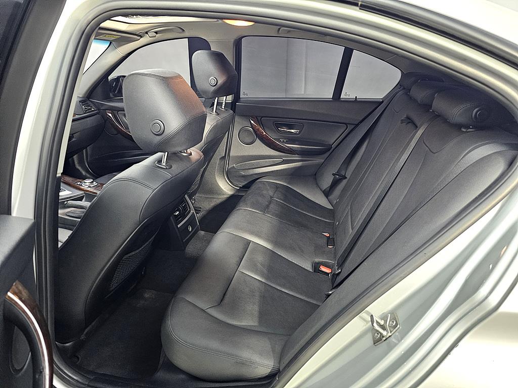 BMW 3 series - Vista 9