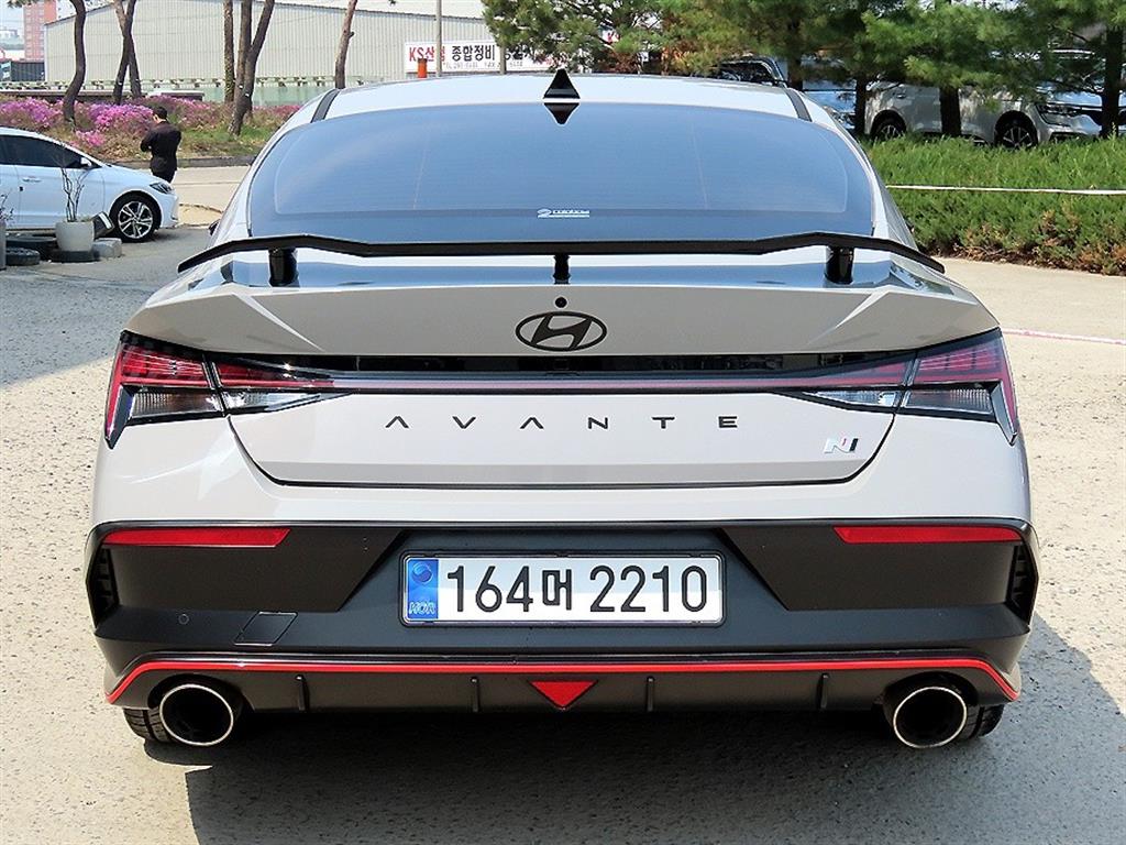 HYUNDAI Avante - Vista 4