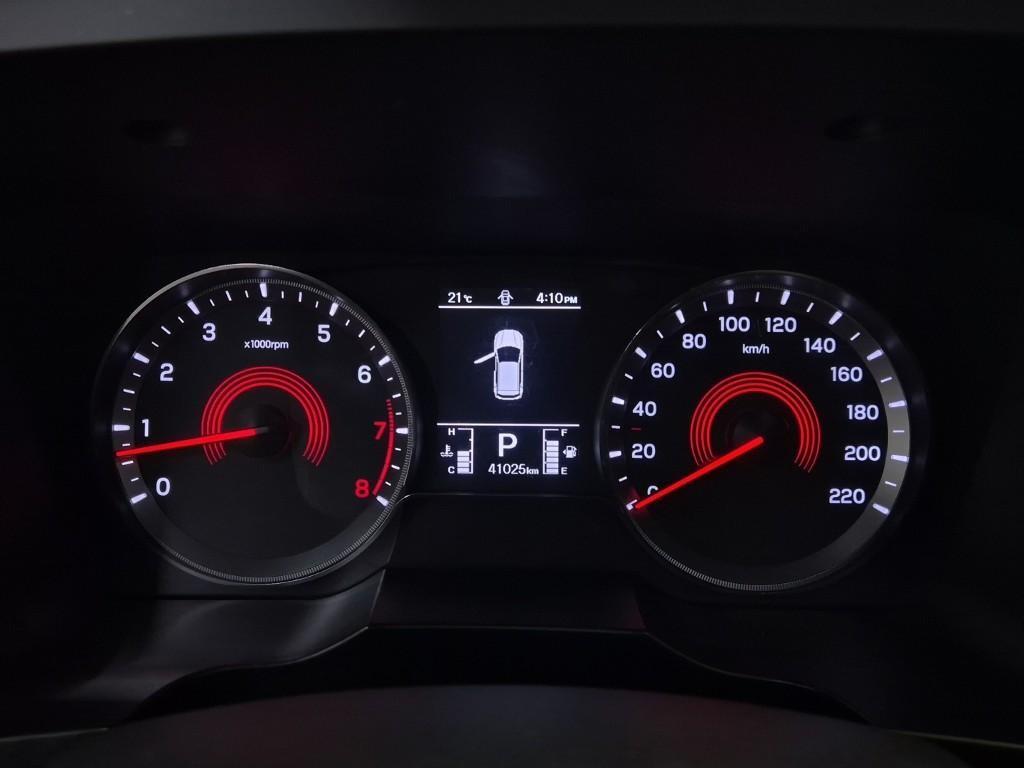 Ssangyong Korando - Vista 6