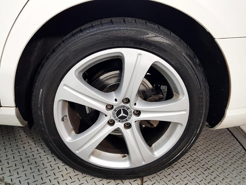 Mercedes Benz E class 2018 Blanco - Importación desde Corea - HF Imports Iquique - Foto 20