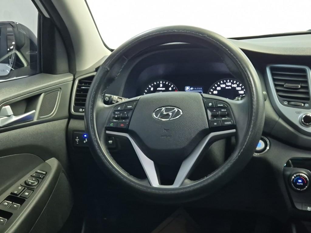 HYUNDAI Tucson - Vista 9