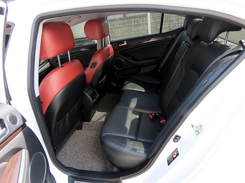KIA K7 - Vista 6