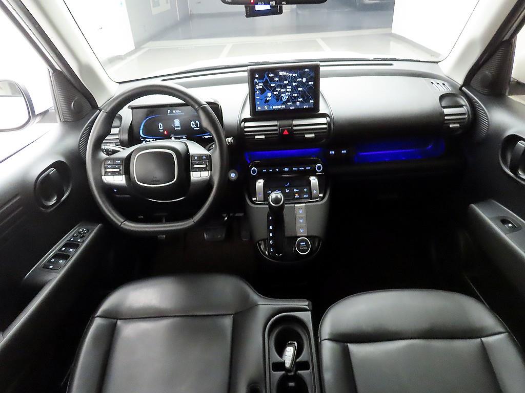 HYUNDAI Casper - Vista 8