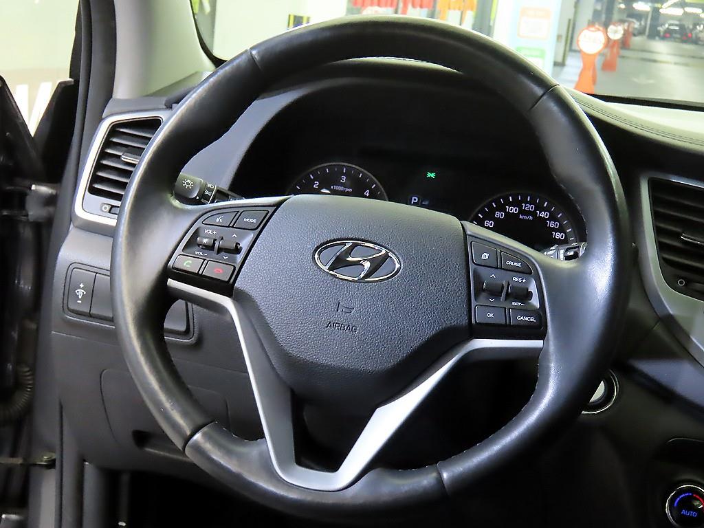 HYUNDAI Tucson - Vista 8