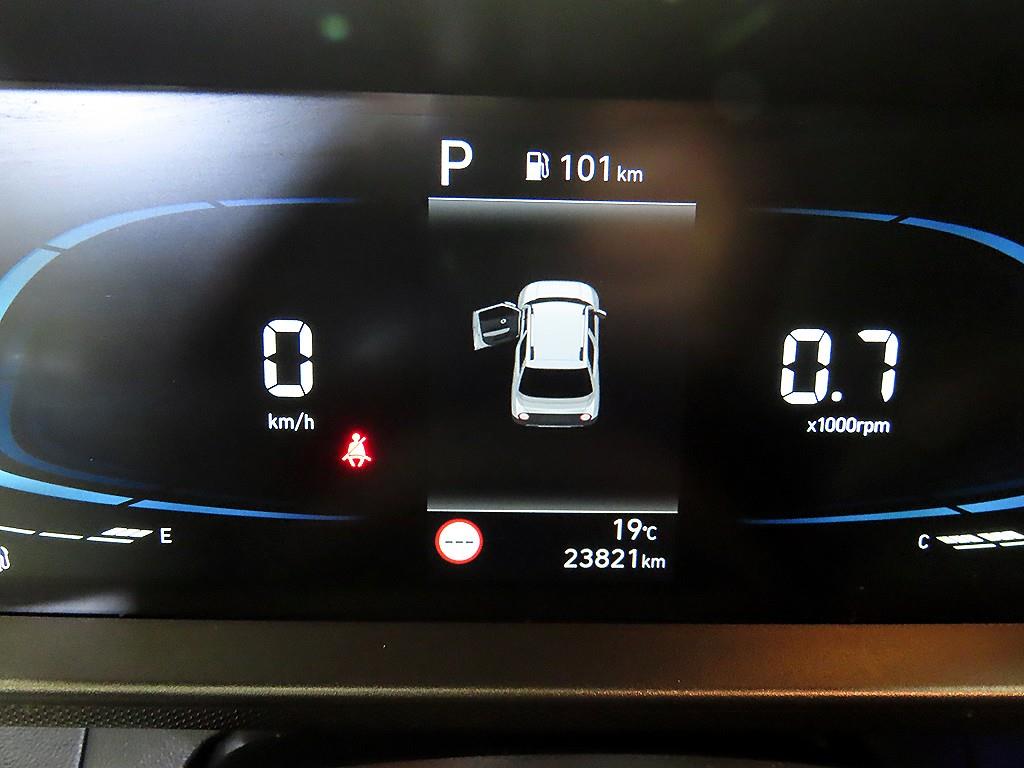 HYUNDAI Casper - Vista 9