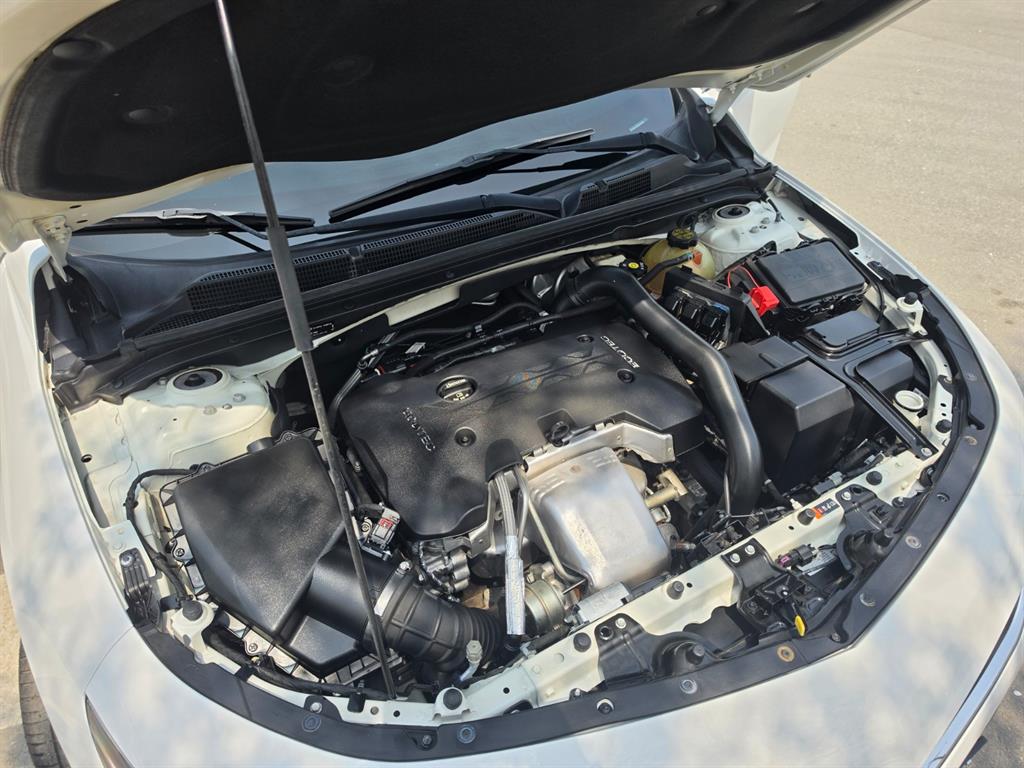 Chevrolet Malibu 2017 Blanco - Importación desde Corea - HF Imports Iquique - Foto 20