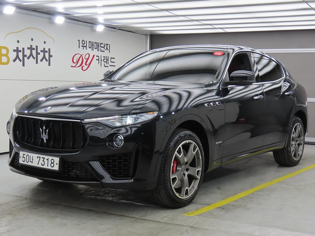 Maserati Levante 2019 Negro - Importación desde Corea - HF Imports Iquique - Foto 1