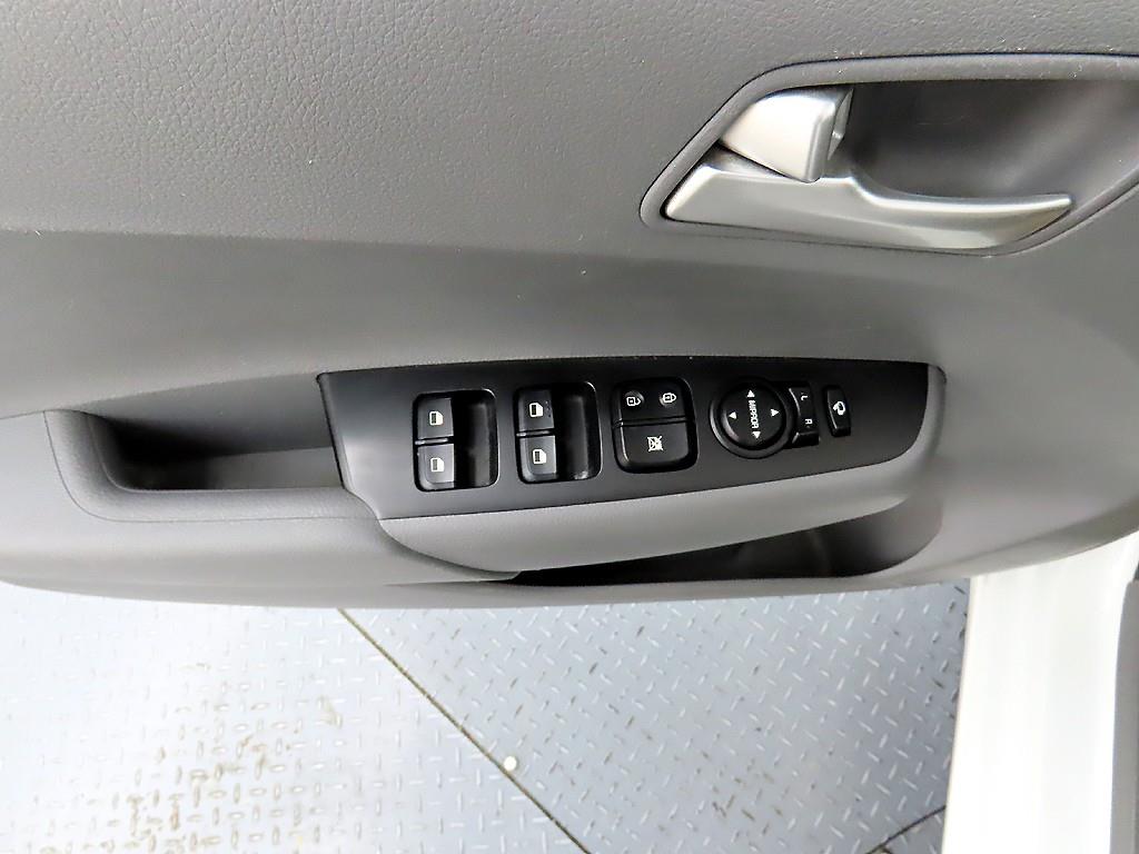 KIA Morning - Vista 11