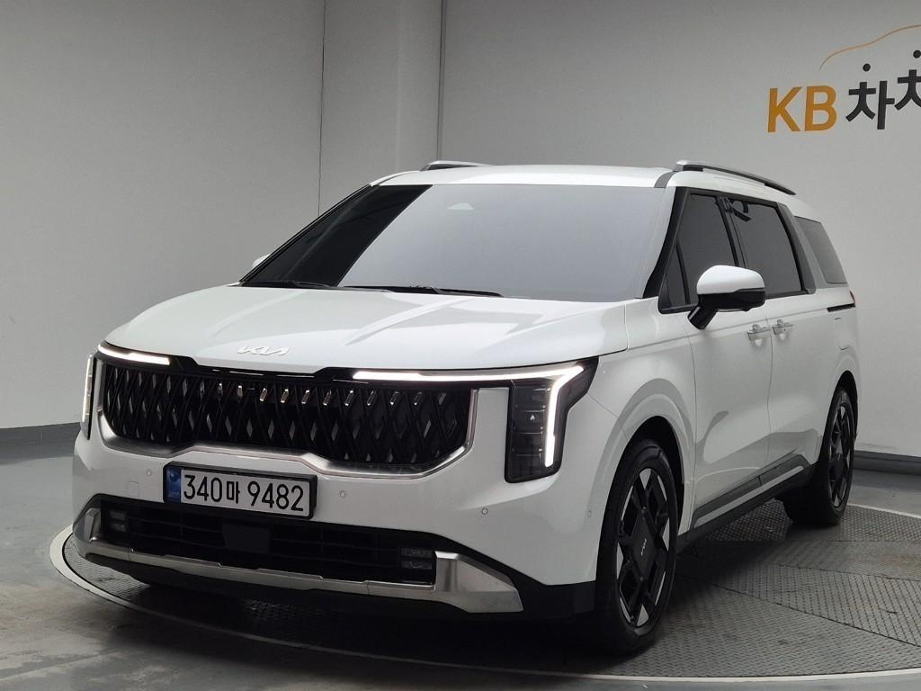 KIA Carnival 2026 Blanco - Importación desde Corea - HF Imports Iquique - Foto 1