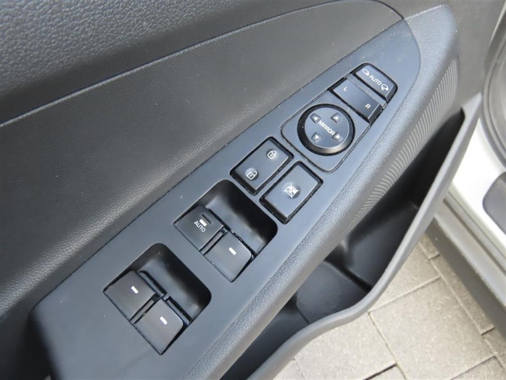 HYUNDAI Tucson 2018 Plateado - Importación desde Corea - HF Imports Iquique - Foto 12