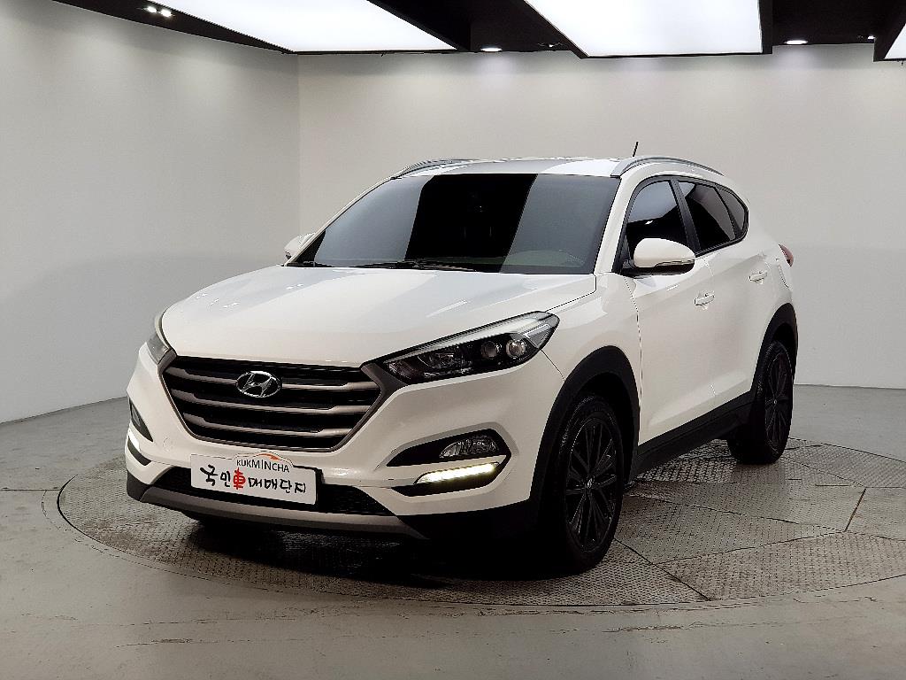 HYUNDAI Tucson 2016 Blanco - Importación desde Corea - HF Imports Iquique - Foto 1
