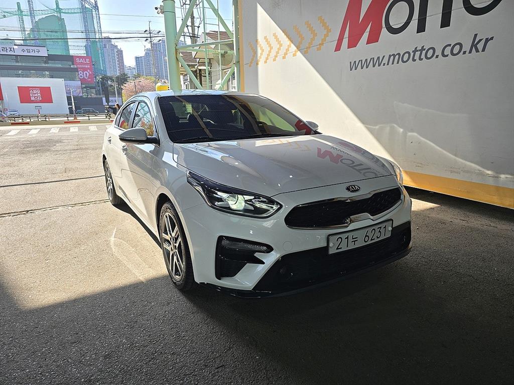 KIA K3 2019 Blanco - Importación desde Corea - HF Imports Iquique - Foto 1