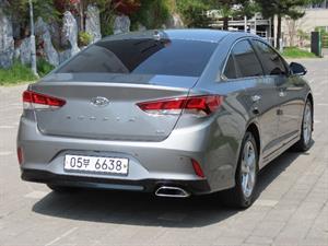 HYUNDAI Sonata - Vista 6