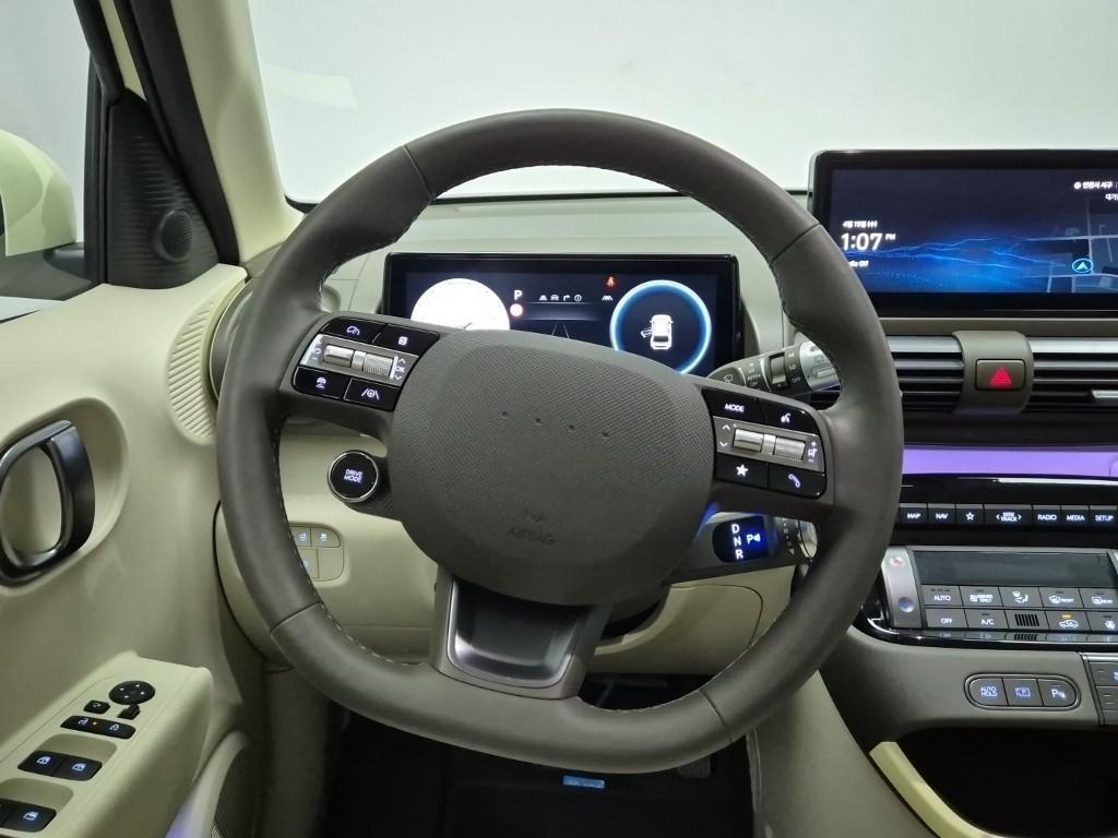 HYUNDAI Casper - Vista 9