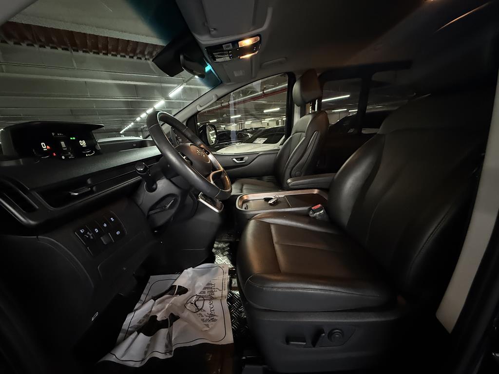 HYUNDAI Staria - Vista 6