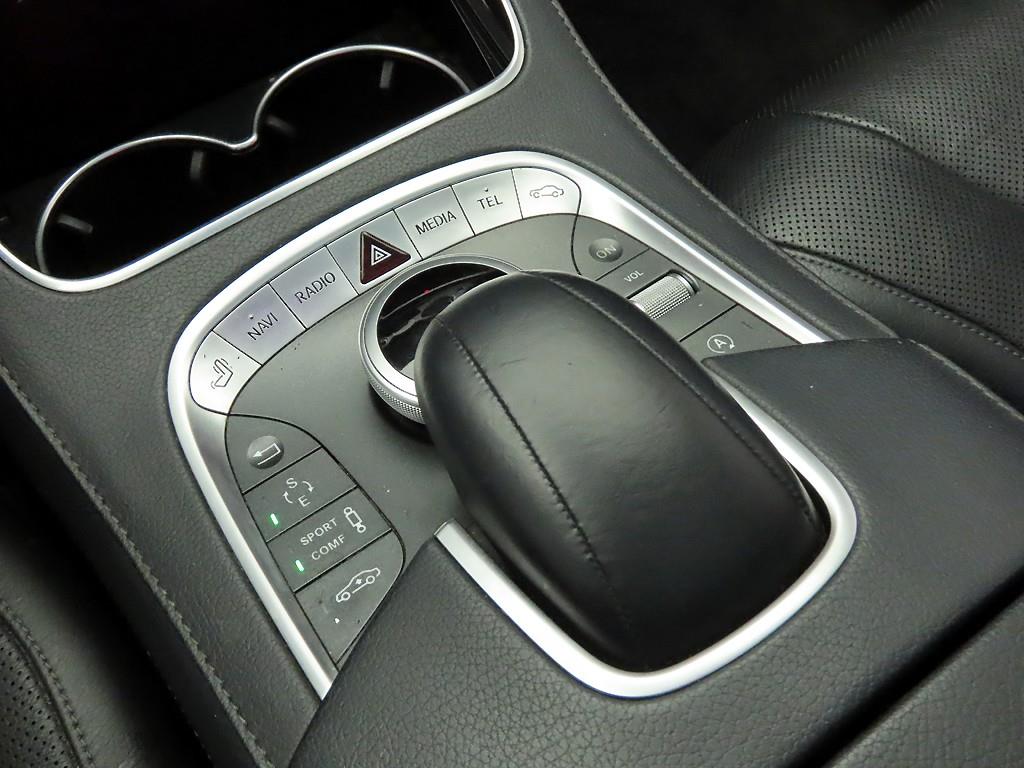 Mercedes Benz S Class - Vista 11