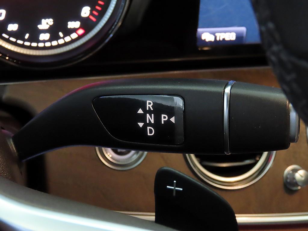 Mercedes Benz E class 2019 Blanco - Importación desde Corea - HF Imports Iquique - Foto 13
