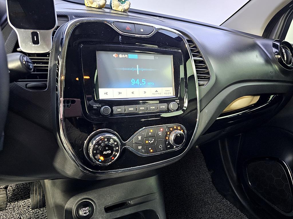 SAMSUNG QM3 - Vista 12