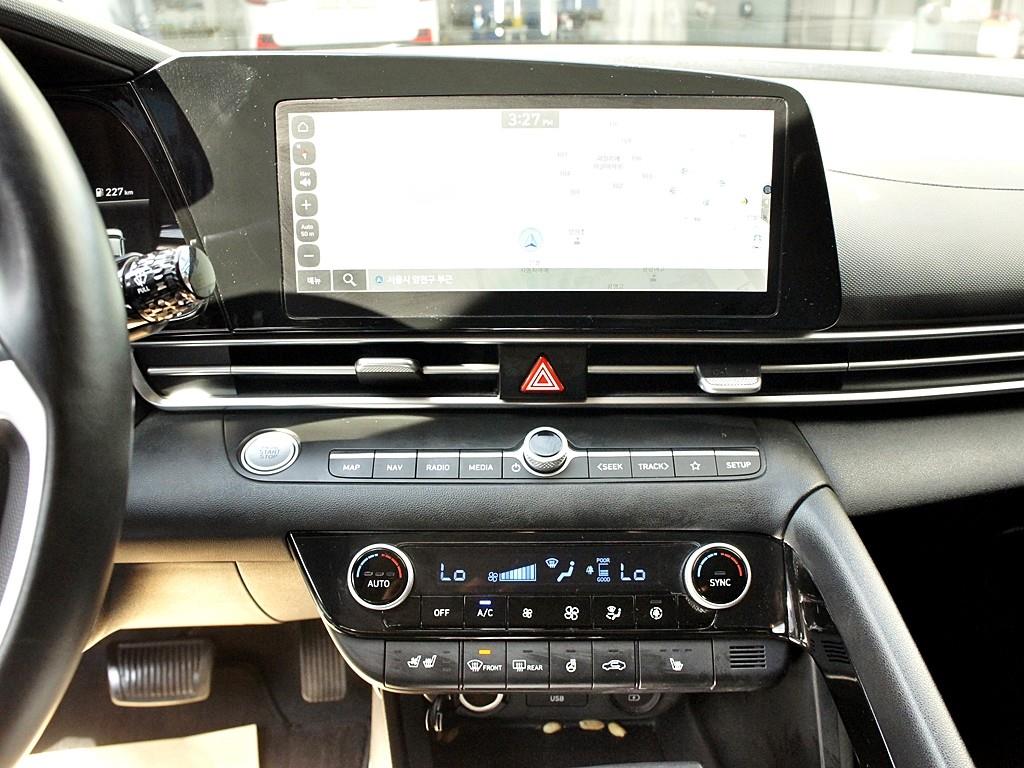 HYUNDAI Avante 2021 Blanco - Importación desde Corea - HF Imports Iquique - Foto 10