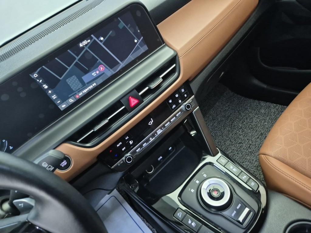 KIA Seltos - Vista 10