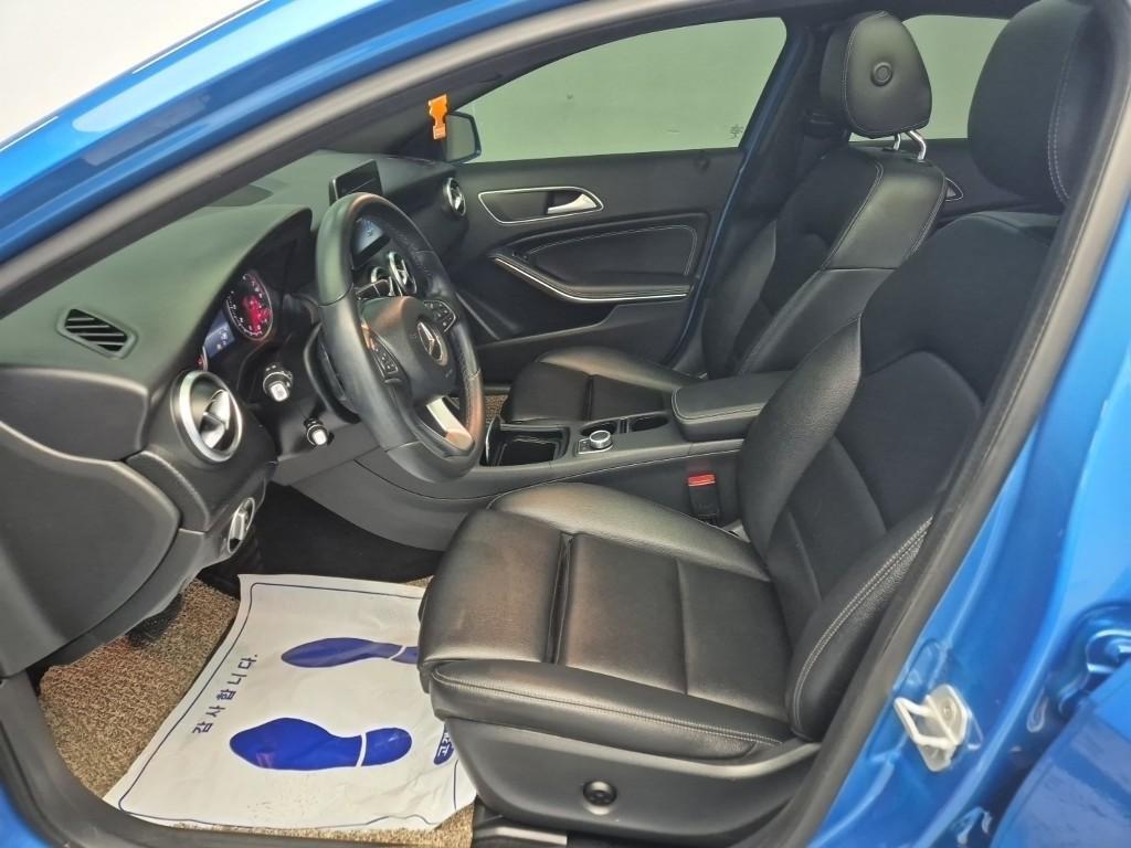 Mercedes Benz A Class - Vista 10