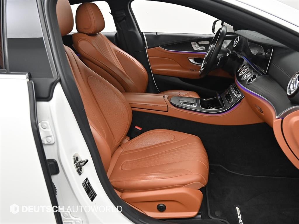Mercedes Benz CLS Class - Vista 10