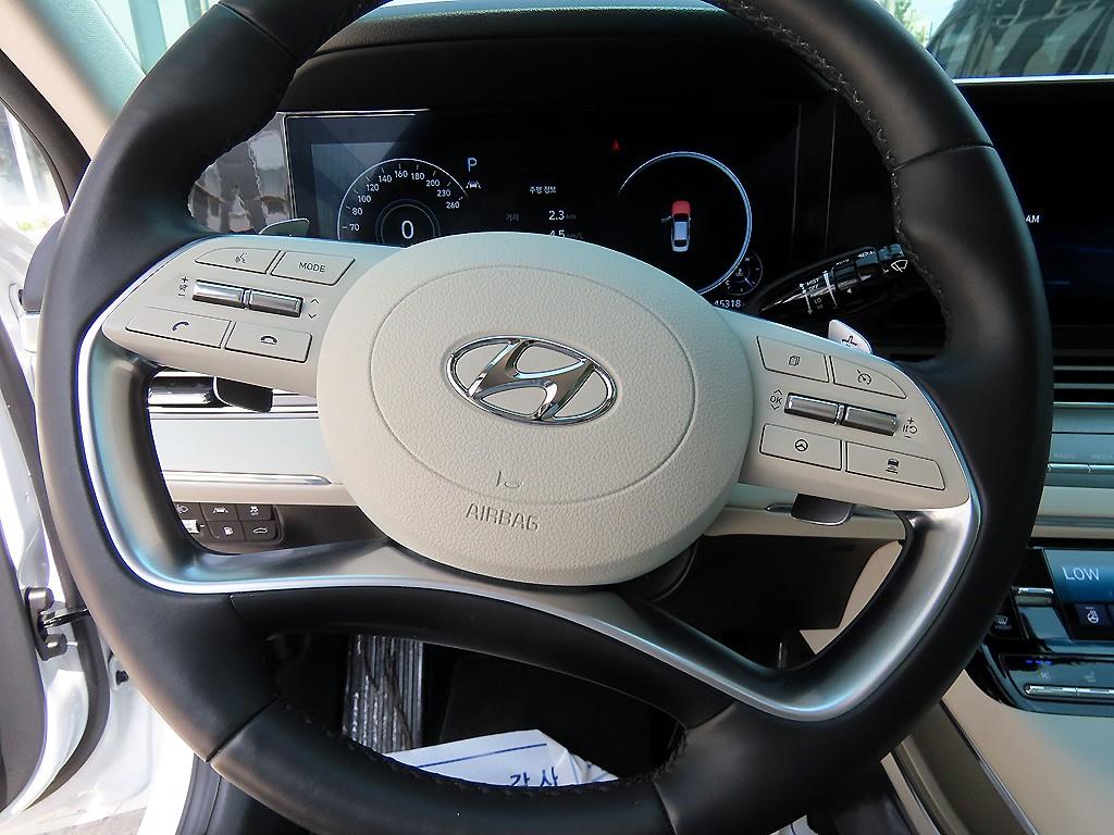 HYUNDAI Grandeur - Vista 8