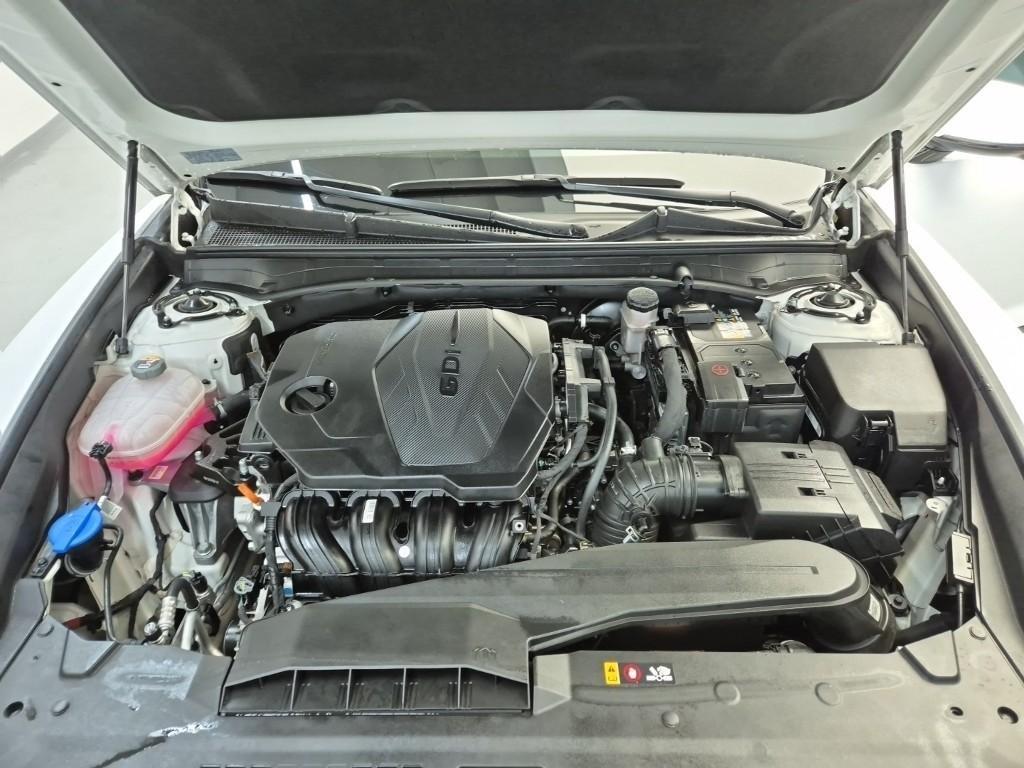 HYUNDAI Grandeur - Vista 5