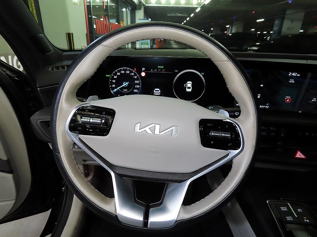 KIA K8 - Vista 8