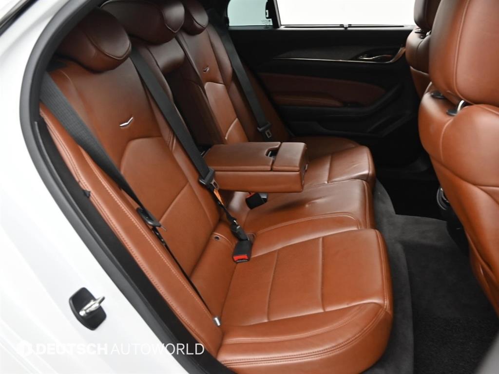 Cadillac CTS - Vista 12