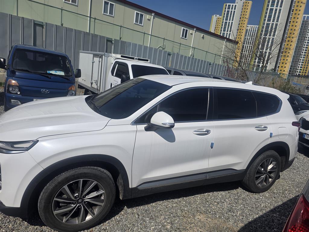 HYUNDAI Santa Fe - Vista 2