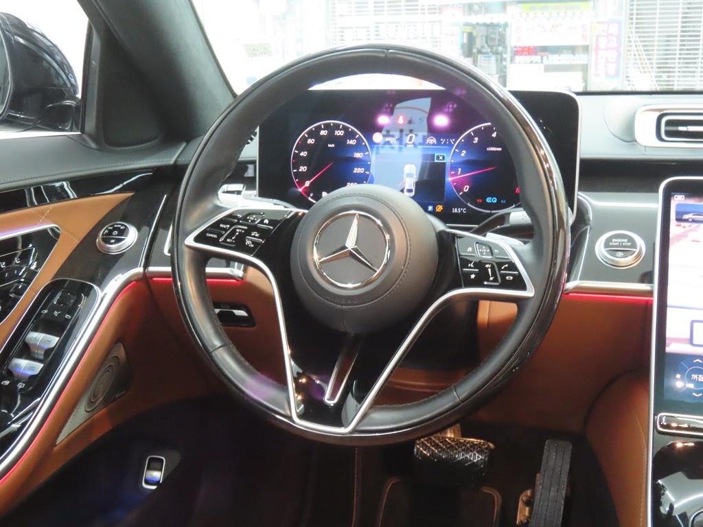 Mercedes Benz S Class 2021 Negro - Importación desde Corea - HF Imports Iquique - Foto 16