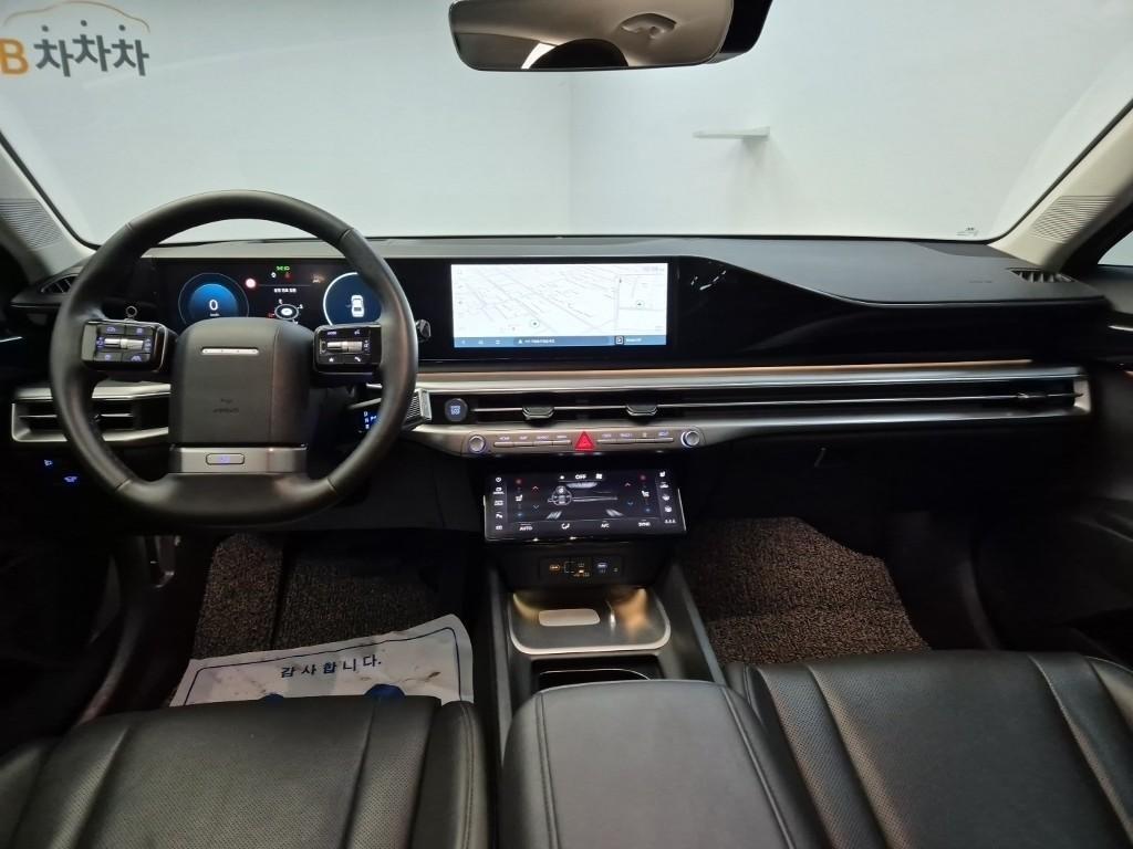 HYUNDAI Grandeur - Vista 7