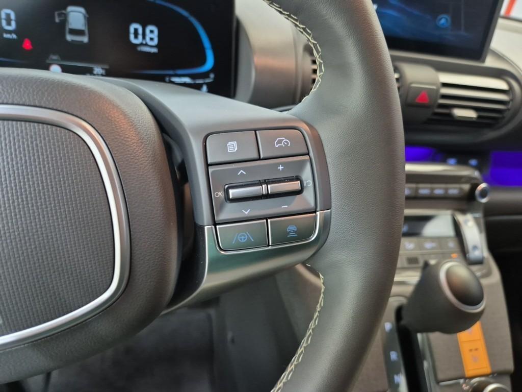 HYUNDAI Casper - Vista 9