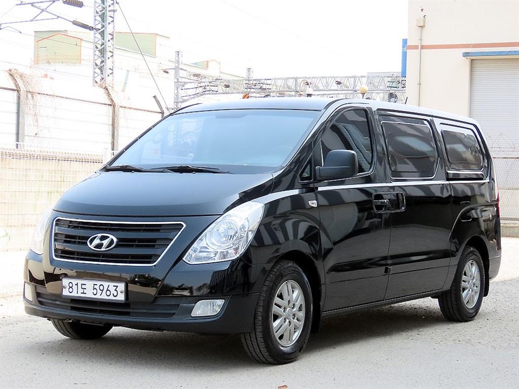 HYUNDAI Starex 2017 Negro - Importación desde Corea - HF Imports Iquique - Foto 1