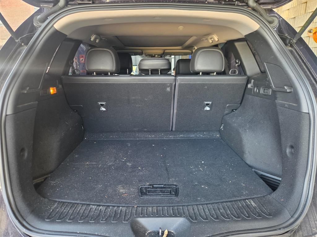 SAMSUNG QM6 - Vista 8