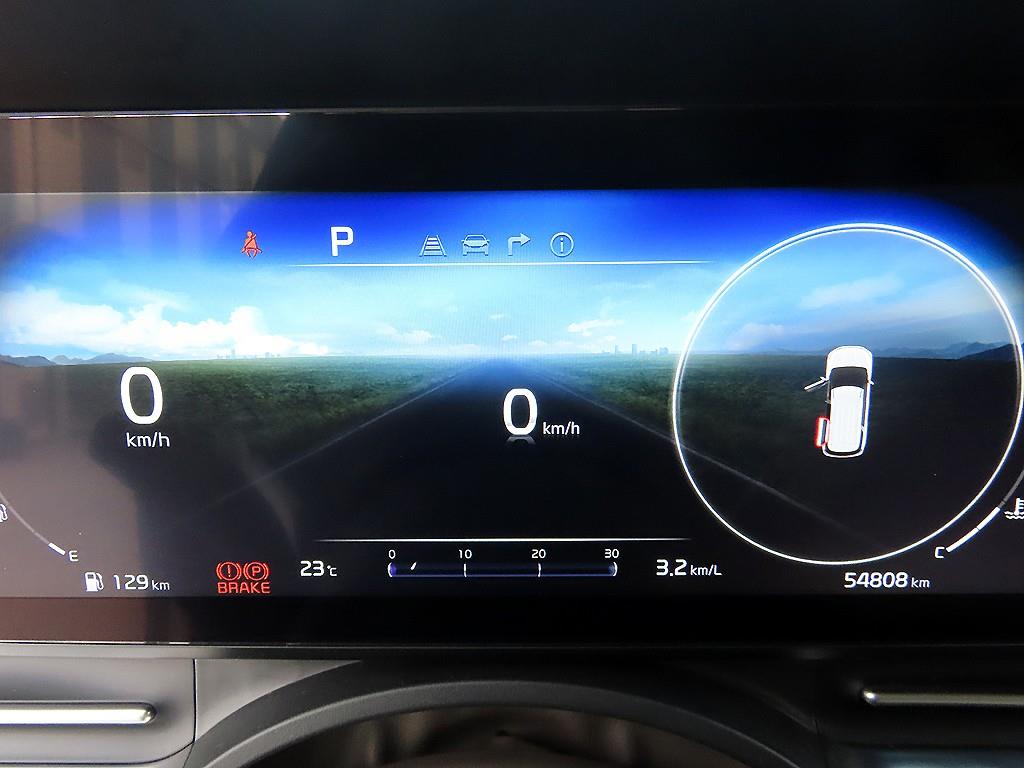 KIA Carnival - Vista 10