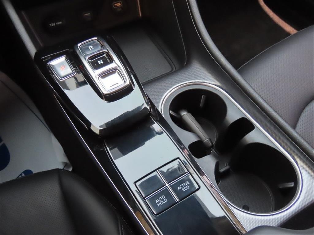 HYUNDAI Sonata - Vista 11