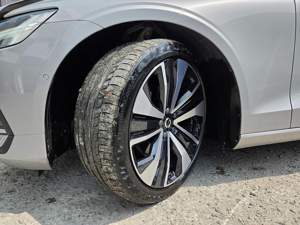 Volvo S60 2023 Plateado - Importación desde Corea - HF Imports Iquique - Foto 20