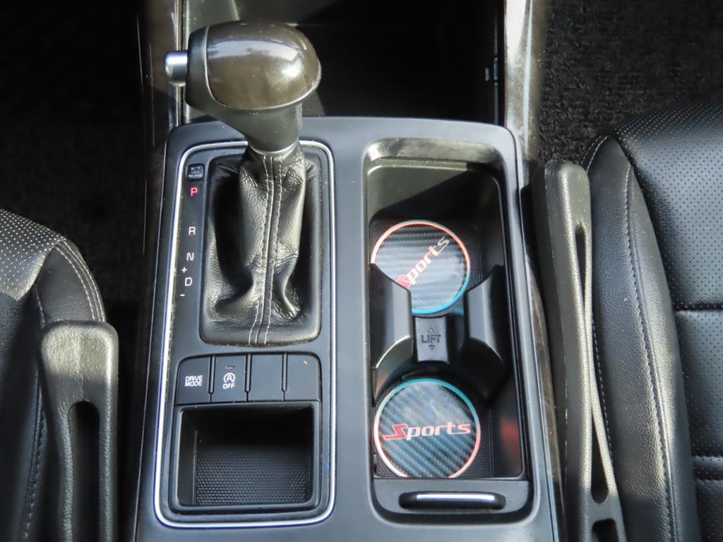 KIA Sorento 2016 Gris - Importación desde Corea - HF Imports Iquique - Foto 13