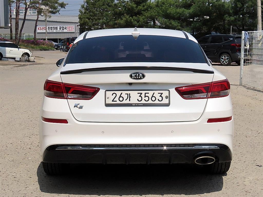 KIA K5 - Vista 4