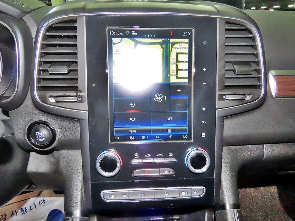 SAMSUNG QM6 - Vista 11