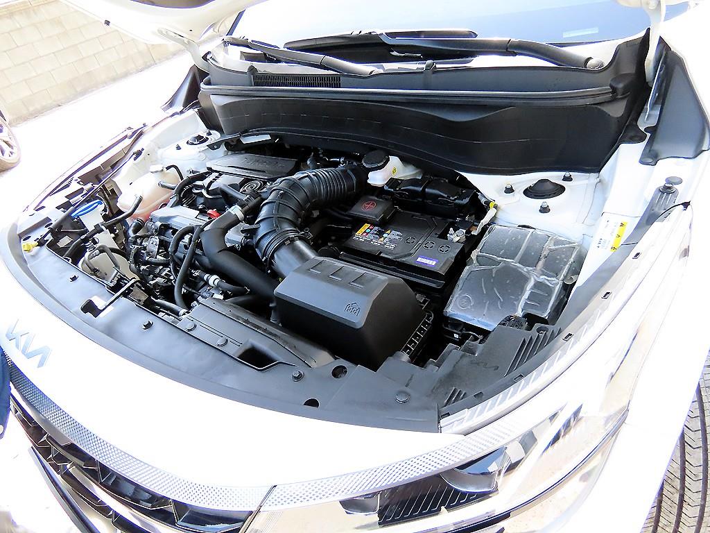 KIA Seltos 2023 Blanco - Importación desde Corea - HF Imports Iquique - Foto 18