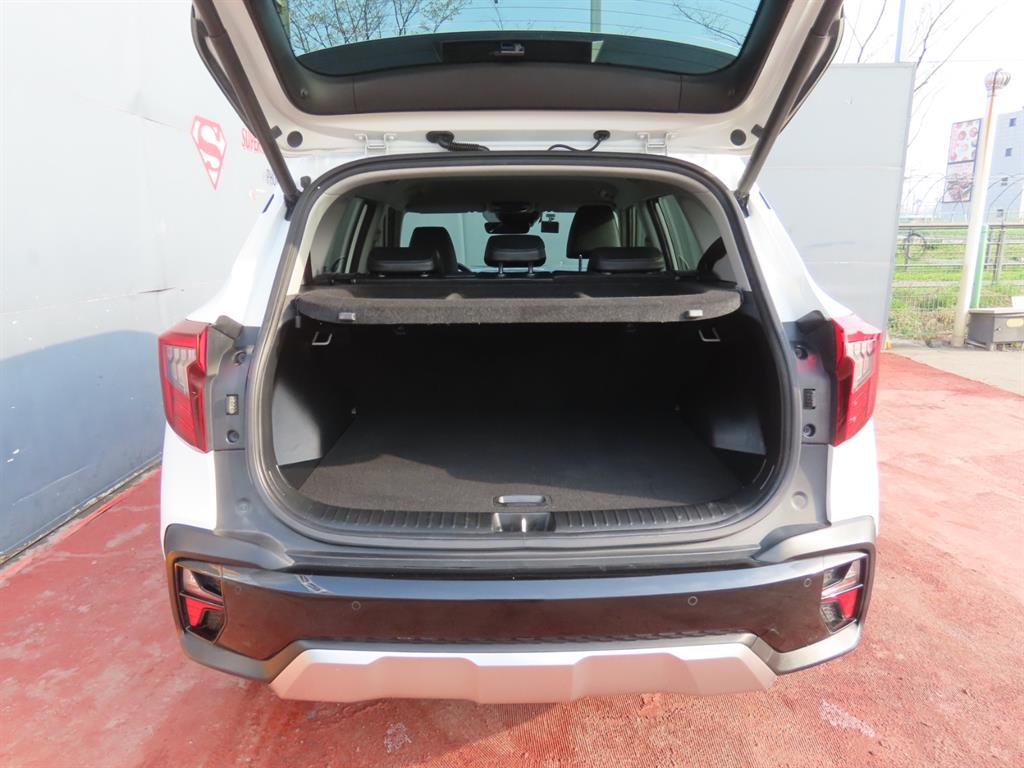 KIA Seltos - Vista 9