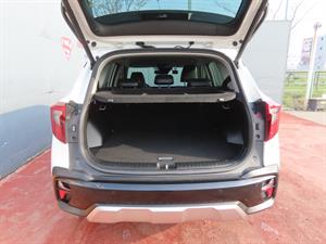 KIA Seltos - Vista 10