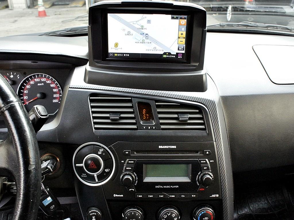 Ssangyong Korando 2015 Blanco - Importación desde Corea - HF Imports Iquique - Foto 10